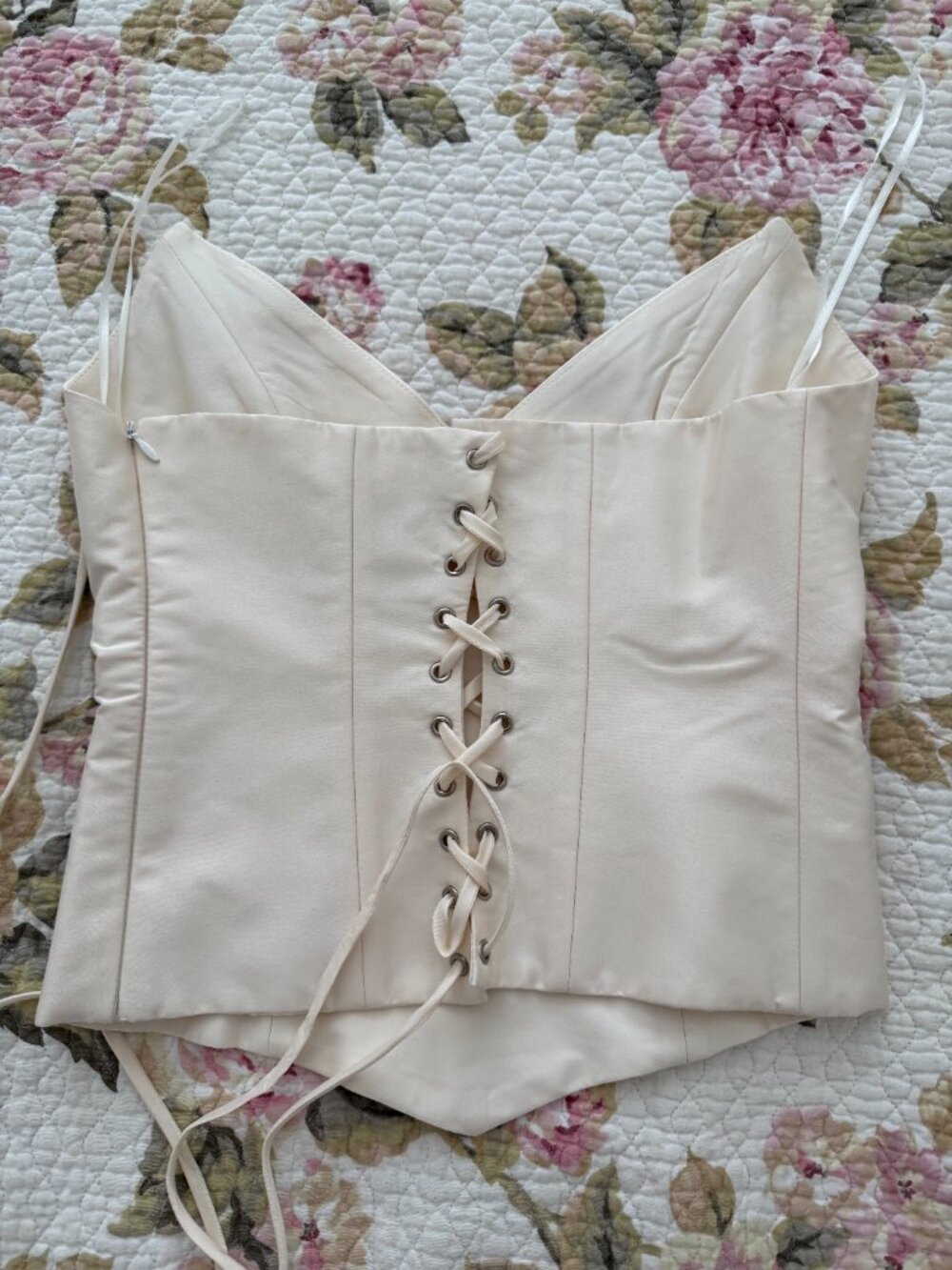Cherie Attire — Tia Corset in Off White (NWT) - Picture 7 of 7